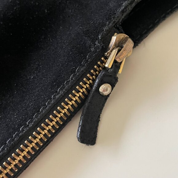 Louis Vuitton Black Suede Zipped Over-The-Knee Boots 37 / US 7 - Picture 9 of 17